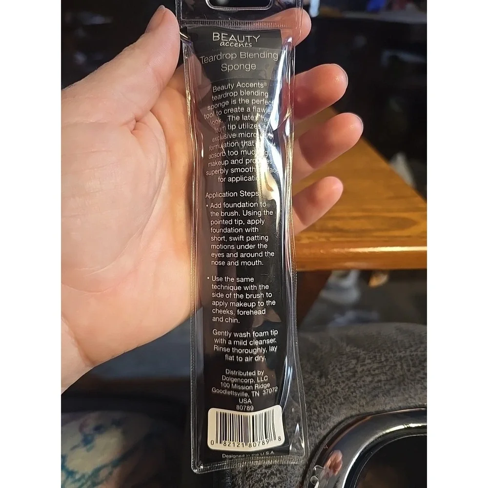 Beauty Accents Teardrop Blender‎ Sponge